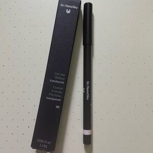 Translucent Lip Liner